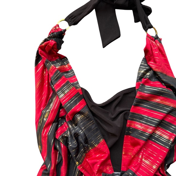 Y2K Red and Black Halter Top - Picture 2 of 5